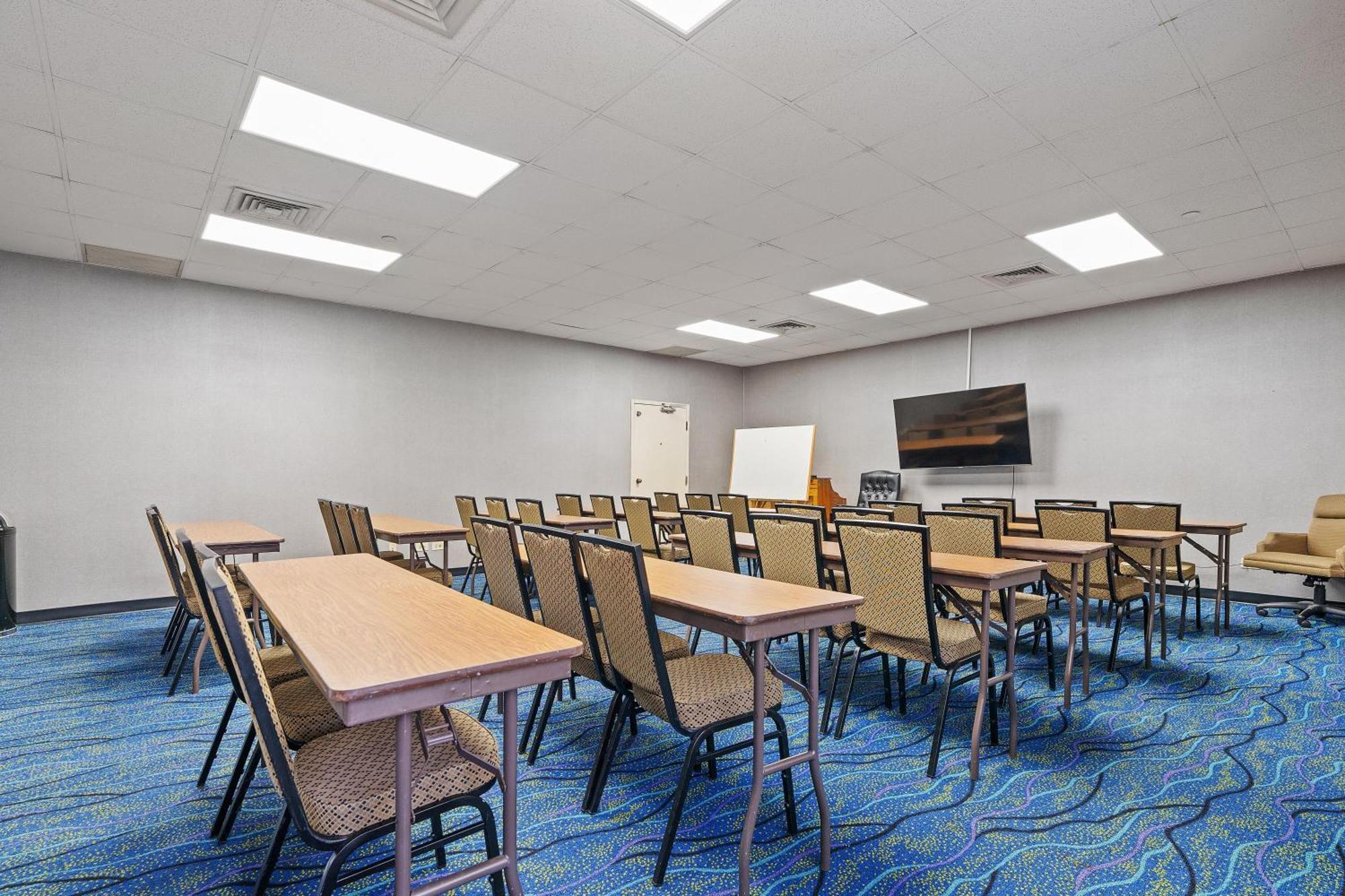 Chicago Club Inn & Suite Oakbrook Terrace Εξωτερικό φωτογραφία