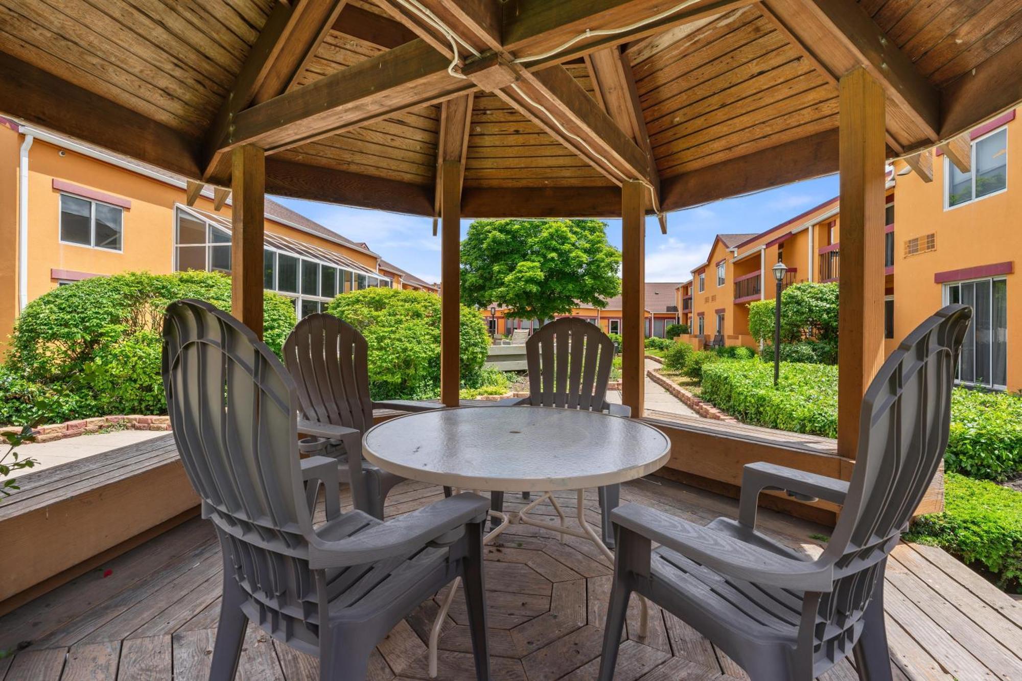 Chicago Club Inn & Suite Oakbrook Terrace Εξωτερικό φωτογραφία